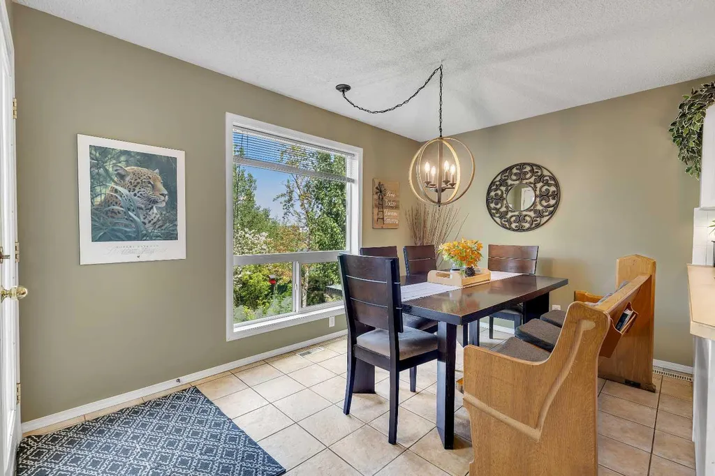 626 Saddlecreek Way NE Calgary AB T3J4A3