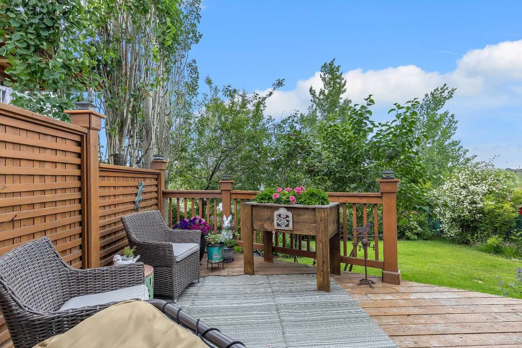 626 Saddlecreek Way NE Calgary AB T3J4A3