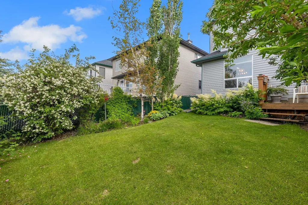 626 Saddlecreek Way NE Calgary AB T3J4A3