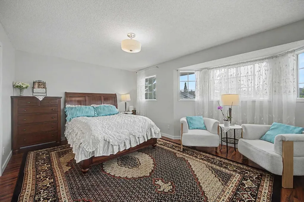 77 Citadel Gardens NW Calgary AB T3G 3X6