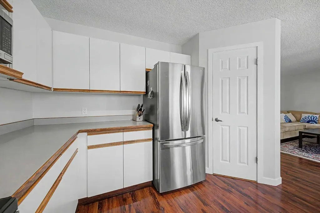 77 Citadel Gardens NW Calgary AB T3G 3X6