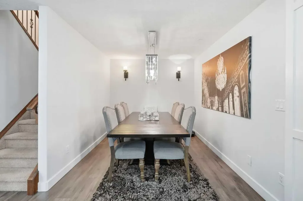 100 Cove Rise Chestermere AB T1X 1S7