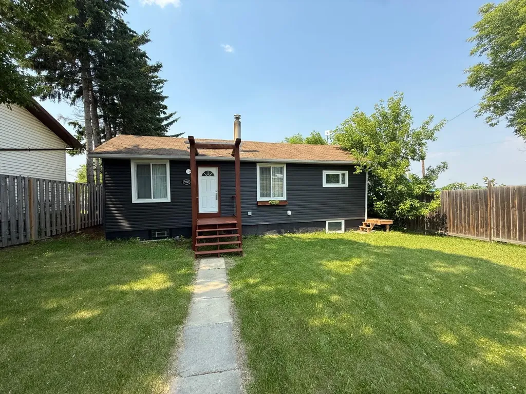 4911 42 Street Athabasca AB T9S 1P7