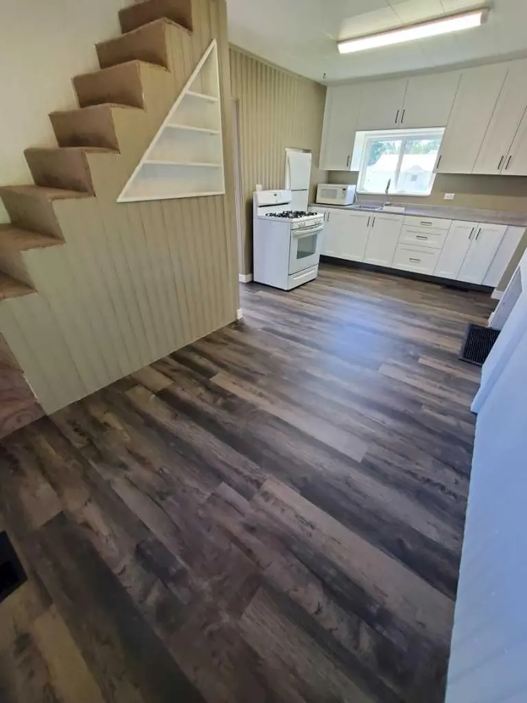 531 65 Street Edson AB T7E 1M2