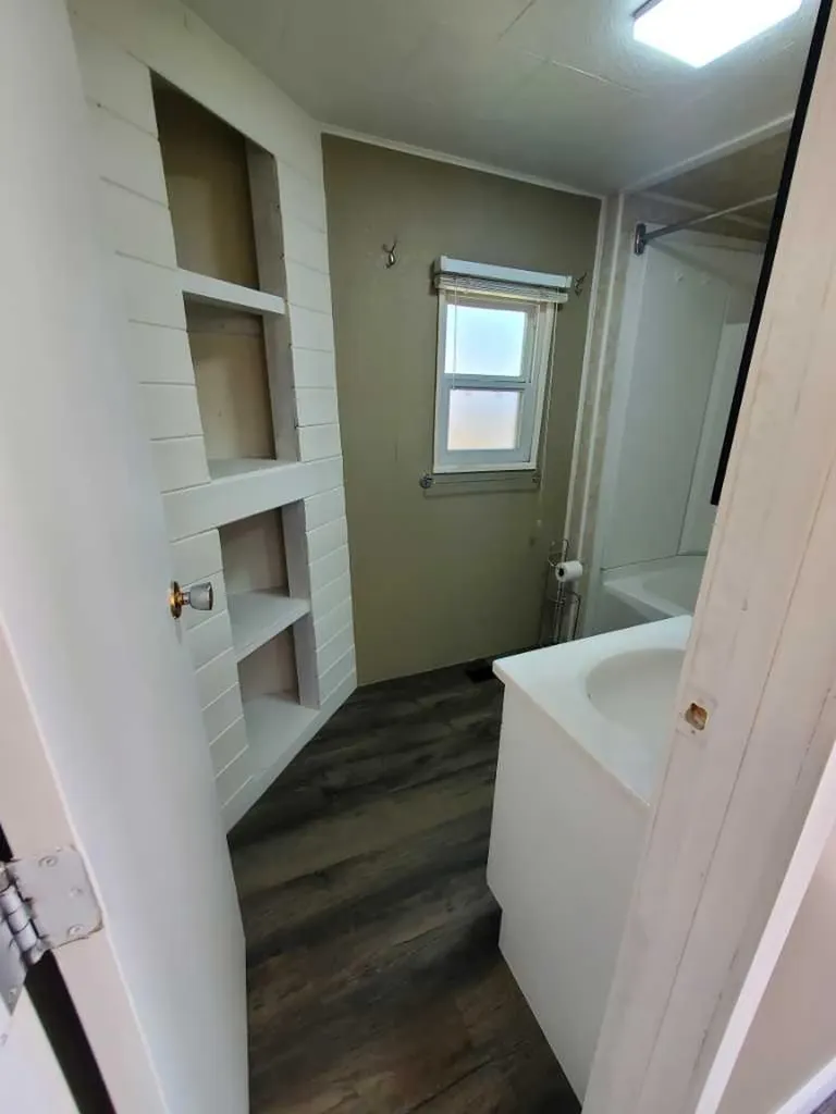 531 65 Street Edson AB T7E 1M2