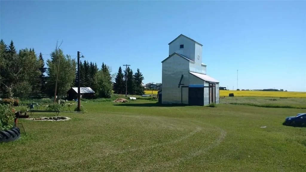 30077 Rr14 NW Carstairs AB T0M 0N0