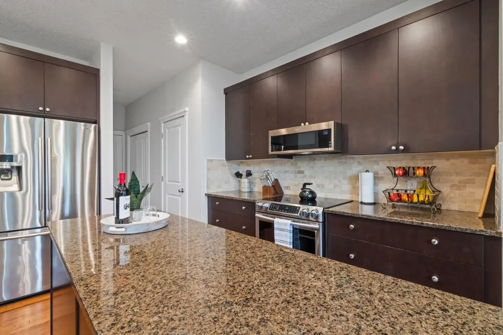 173 Cranarch Close SE Calgary AB T3M 0T9