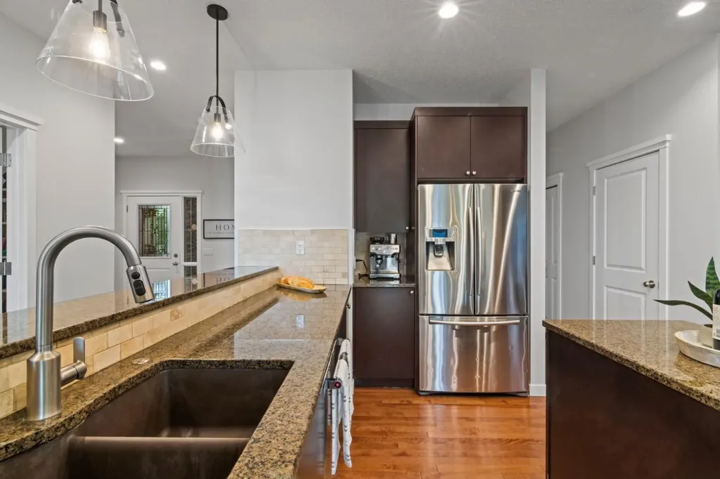 173 Cranarch Close SE Calgary AB T3M 0T9