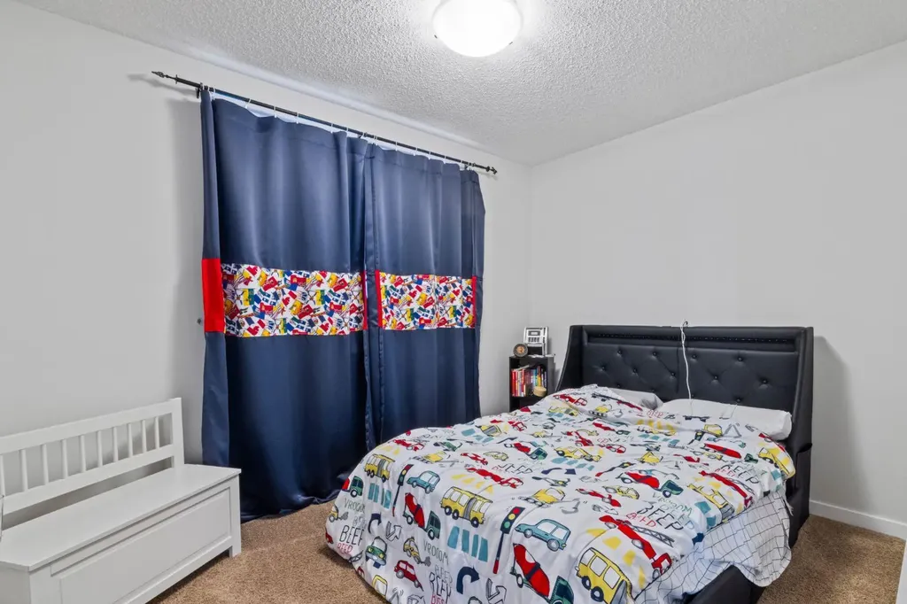 173 Cranarch Close SE Calgary AB T3M 0T9