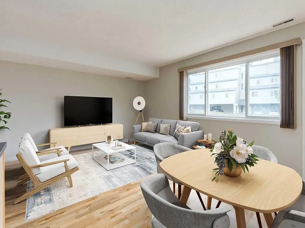 1540 29 Street NW Calgary AB T2R 0B3