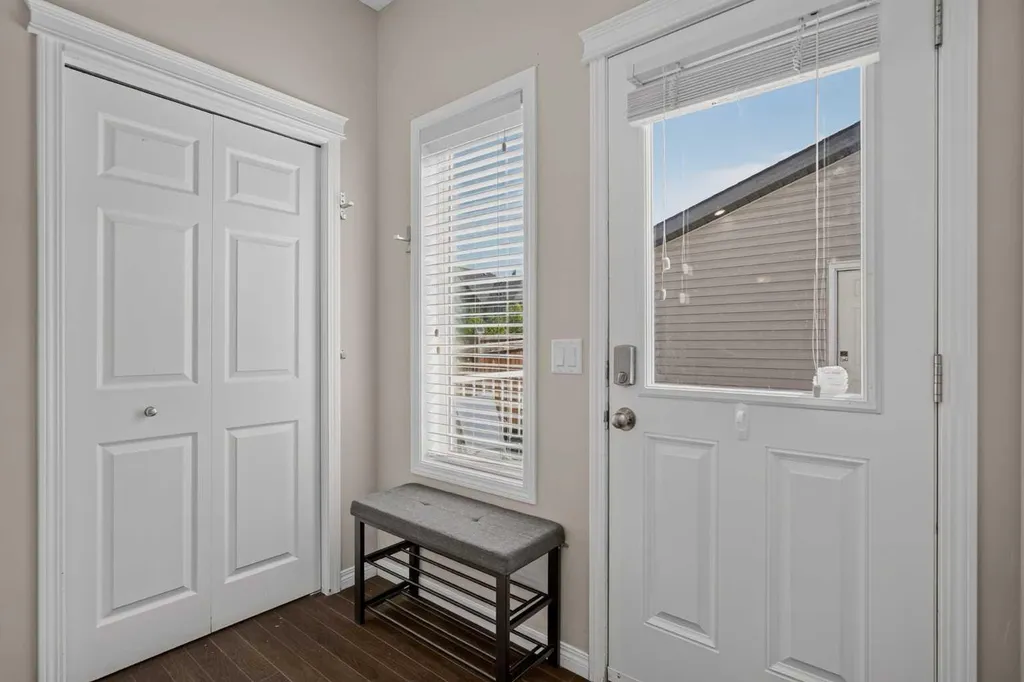 325 Cimarron Vista Way Okotoks AB T1S 0J6