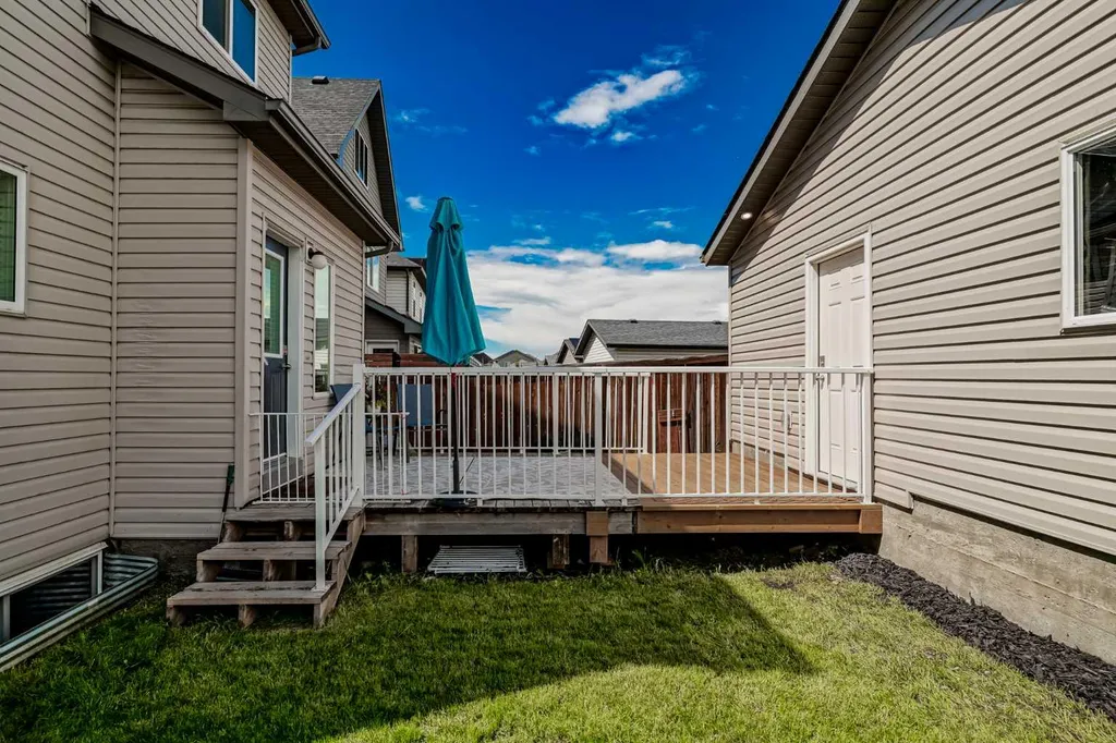 325 Cimarron Vista Way Okotoks AB T1S 0J6