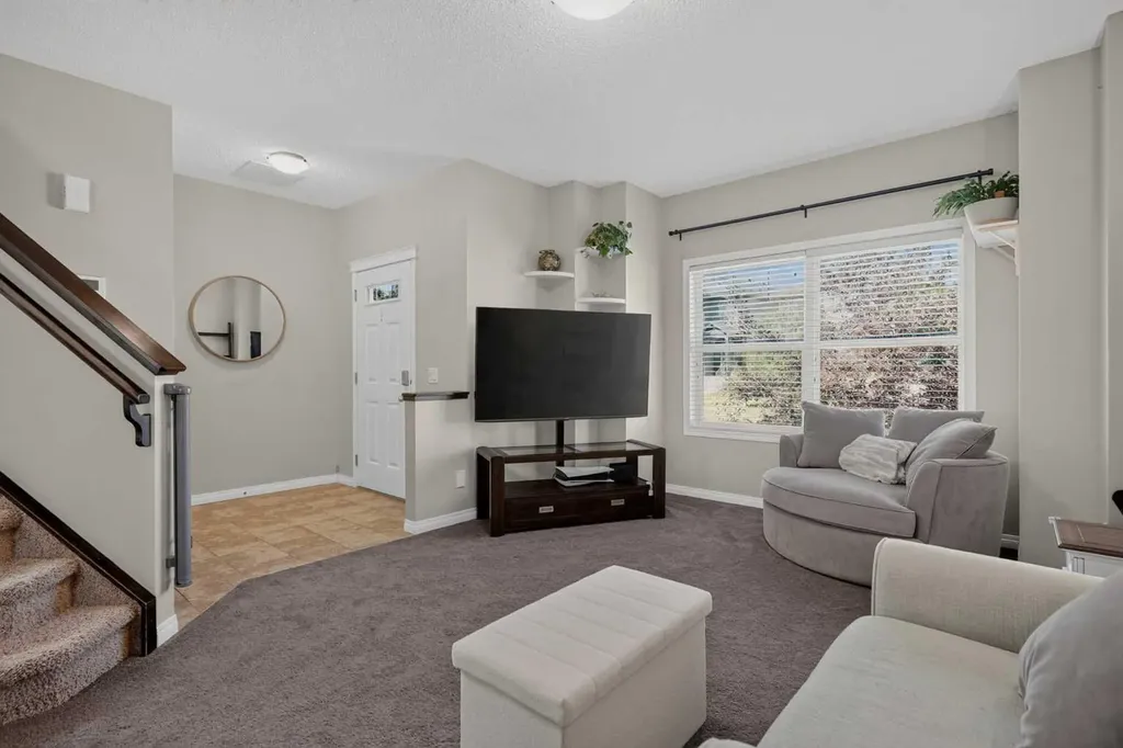 325 Cimarron Vista Way Okotoks AB T1S 0J6