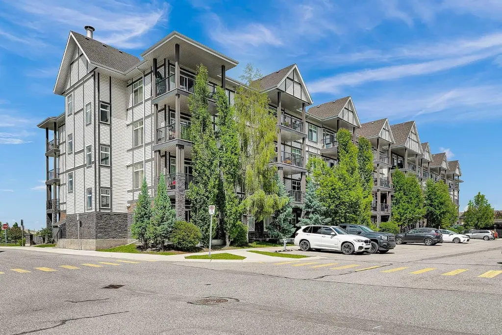 6703 New Brighton Avenue SE Calgary AB T2Z 5C8