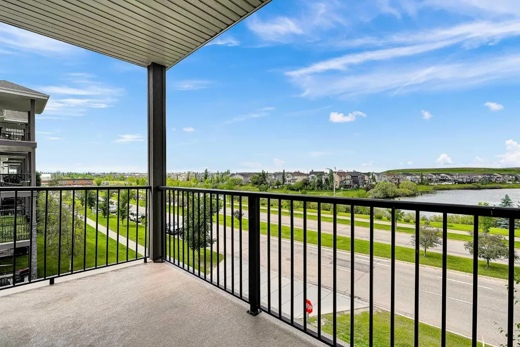 6703 New Brighton Avenue SE Calgary AB T2Z 5C8