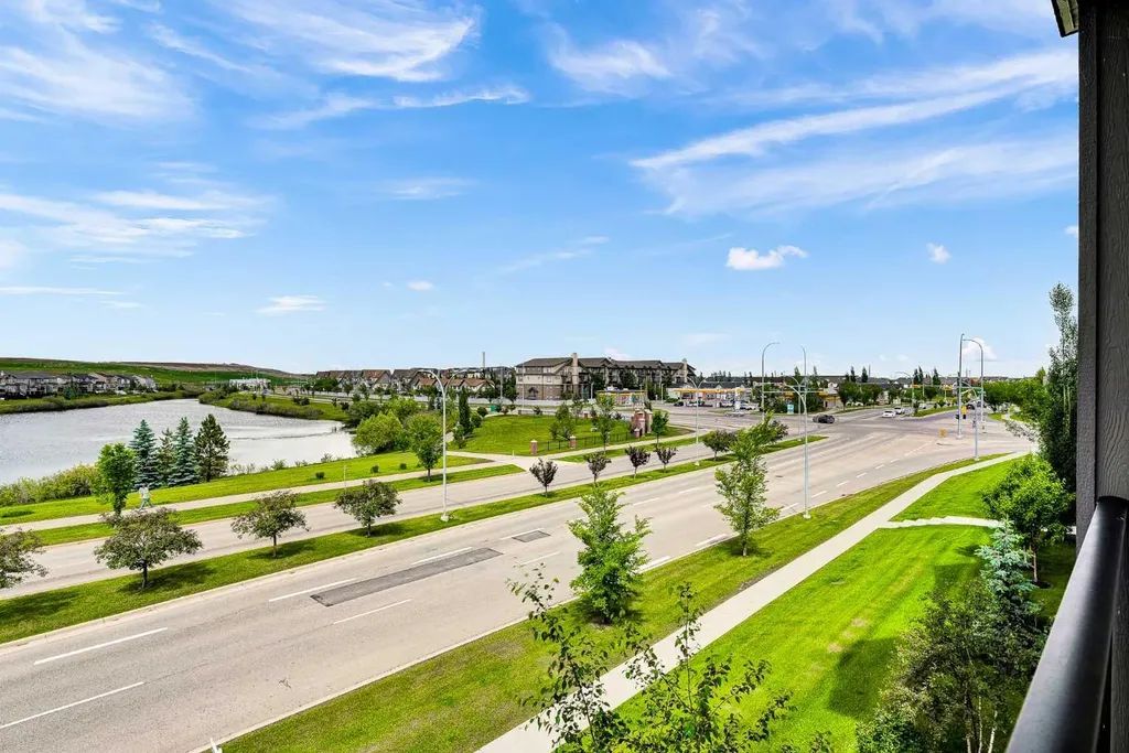 6703 New Brighton Avenue SE Calgary AB T2Z 5C8