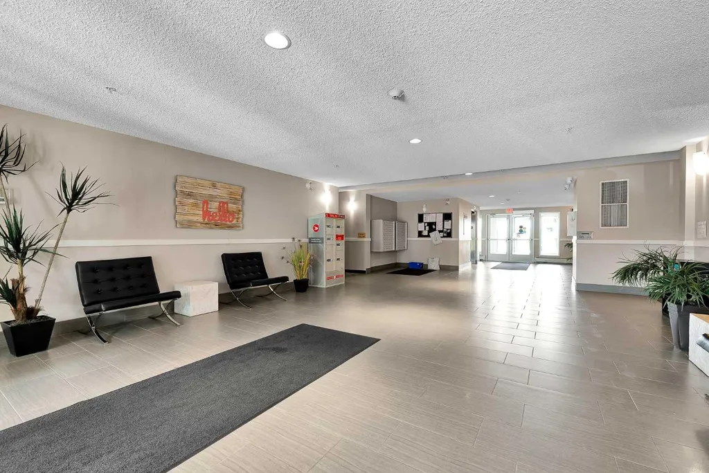 6703 New Brighton Avenue SE Calgary AB T2Z 5C8