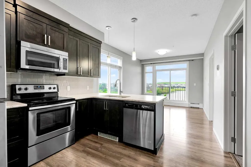 6703 New Brighton Avenue SE Calgary AB T2Z 5C8