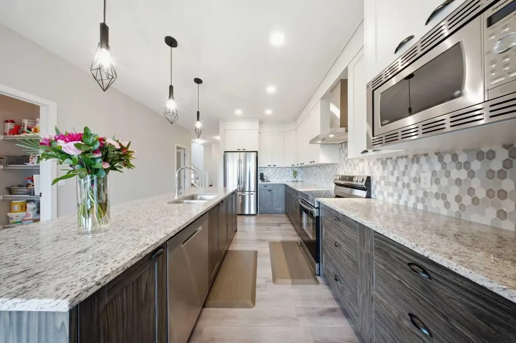 234 Carringsby Way N Calgary AB T3P 1T5
