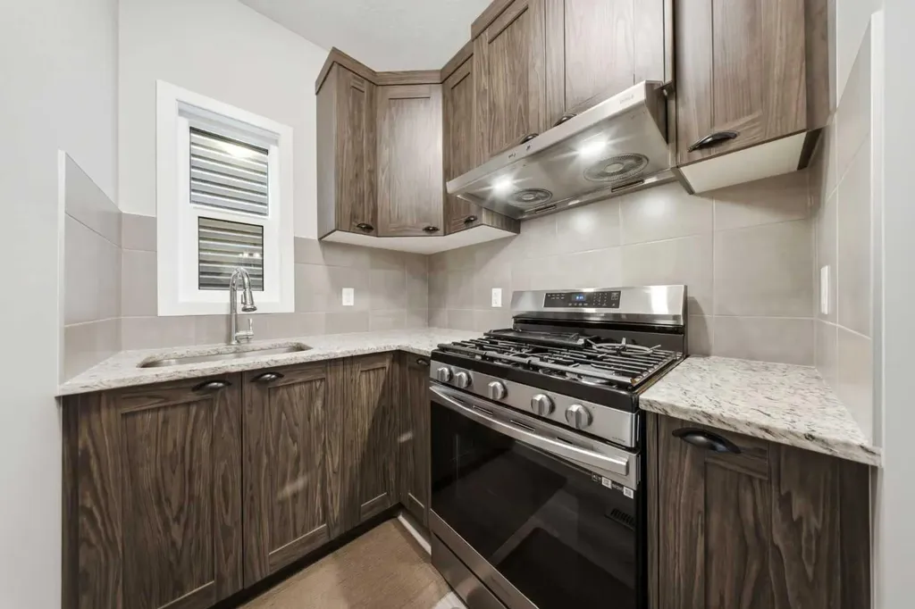 234 Carringsby Way N Calgary AB T3P 1T5