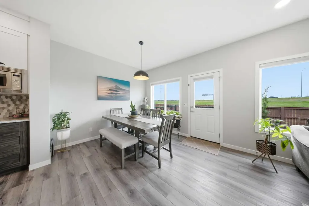 234 Carringsby Way N Calgary AB T3P 1T5