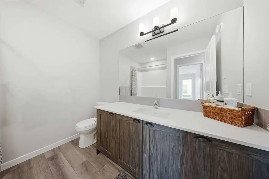 234 Carringsby Way N Calgary AB T3P 1T5