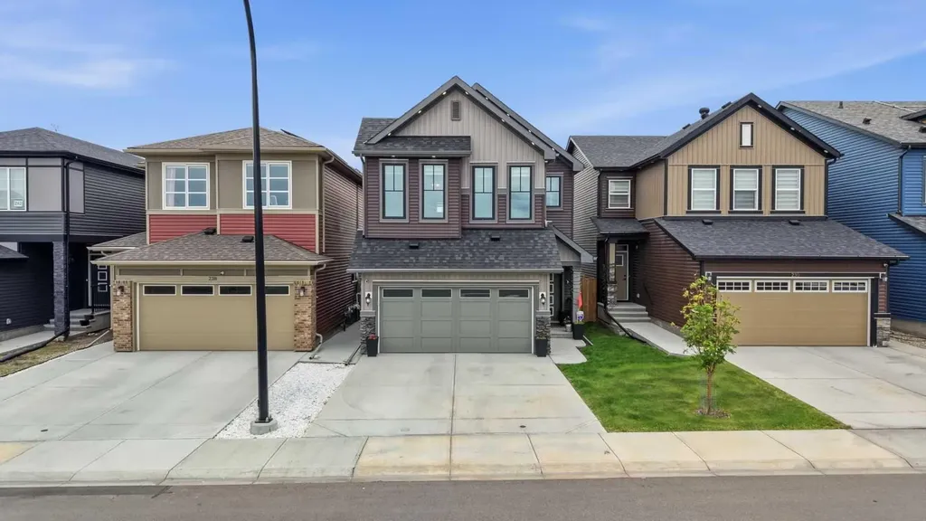234 Carringsby Way N Calgary AB T3P 1T5