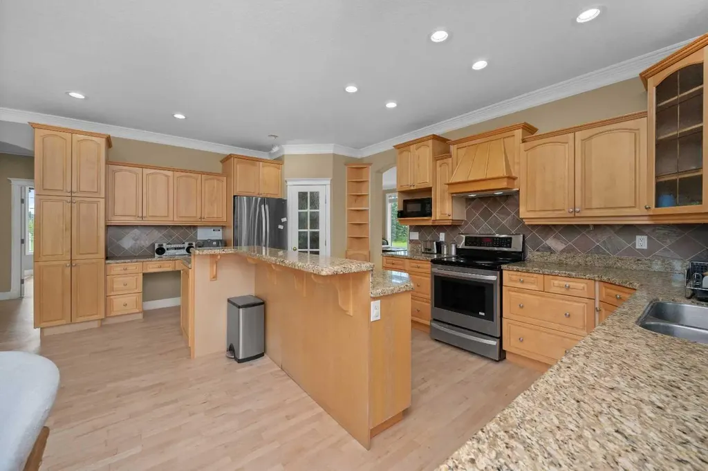 43 Villosa Ridge Drive NW Rural Rocky View County AB T3Z 3B1