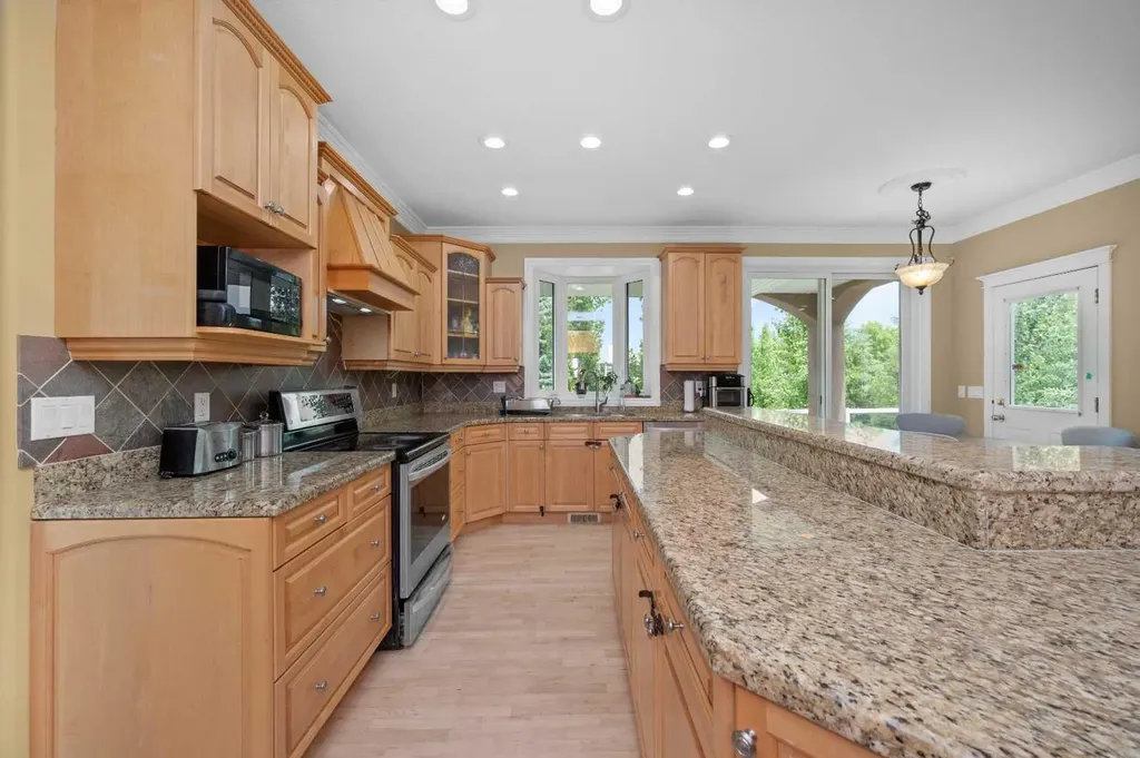 43 Villosa Ridge Drive NW Rural Rocky View County AB T3Z 3B1