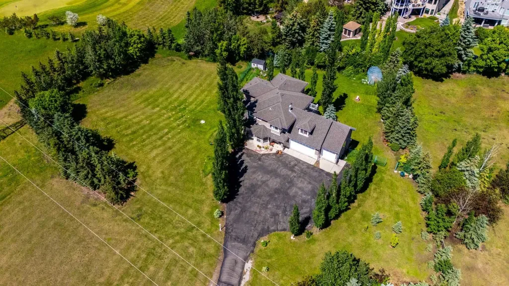 43 Villosa Ridge Drive NW Rural Rocky View County AB T3Z 3B1