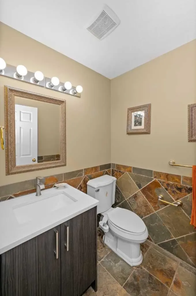 43 Villosa Ridge Drive NW Rural Rocky View County AB T3Z 3B1