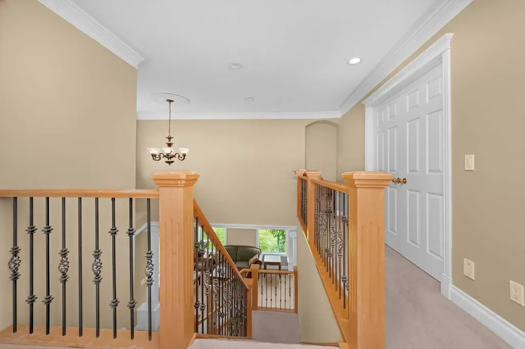 43 Villosa Ridge Drive NW Rural Rocky View County AB T3Z 3B1
