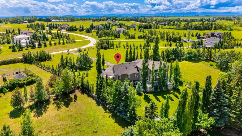 43 Villosa Ridge Drive NW Rural Rocky View County AB T3Z 3B1