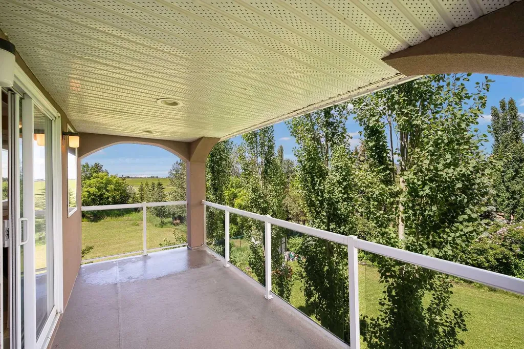 43 Villosa Ridge Drive NW Rural Rocky View County AB T3Z 3B1
