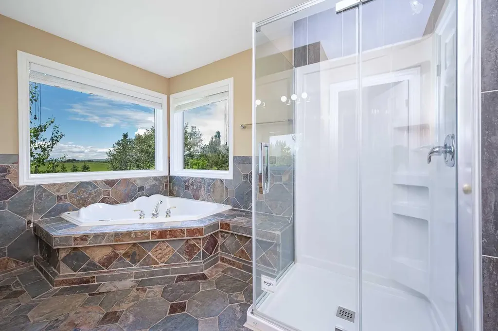 43 Villosa Ridge Drive NW Rural Rocky View County AB T3Z 3B1