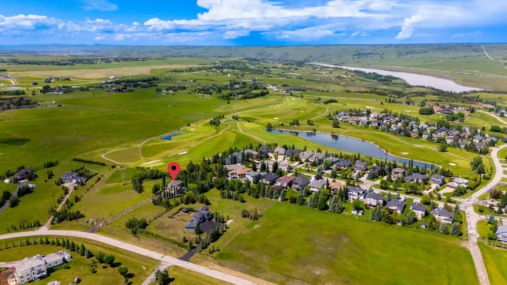 43 Villosa Ridge Drive NW Rural Rocky View County AB T3Z 3B1