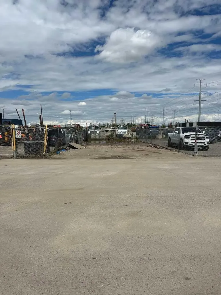 10 Wrangler Place Rural Rocky View County AB T1X 0L7