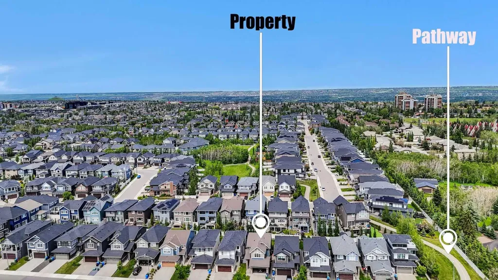7164 11 Avenue SW Calgary AB T3H 3V5