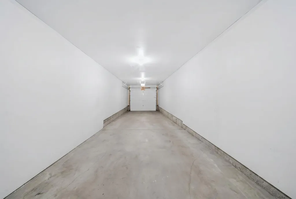 167 Sage Bluff Circle NW Calgary AB T3R 1T5