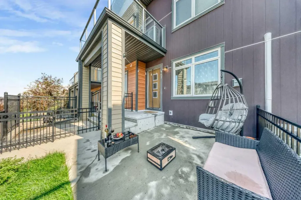 167 Sage Bluff Circle NW Calgary AB T3R 1T5