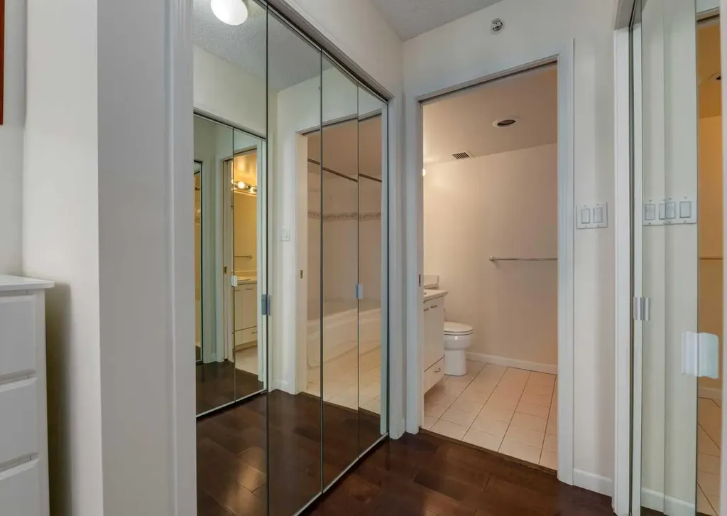804 3 Avenue SW Calgary AB T2P 0G9