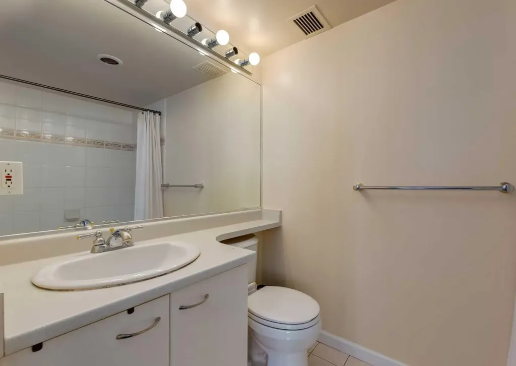 804 3 Avenue SW Calgary AB T2P 0G9