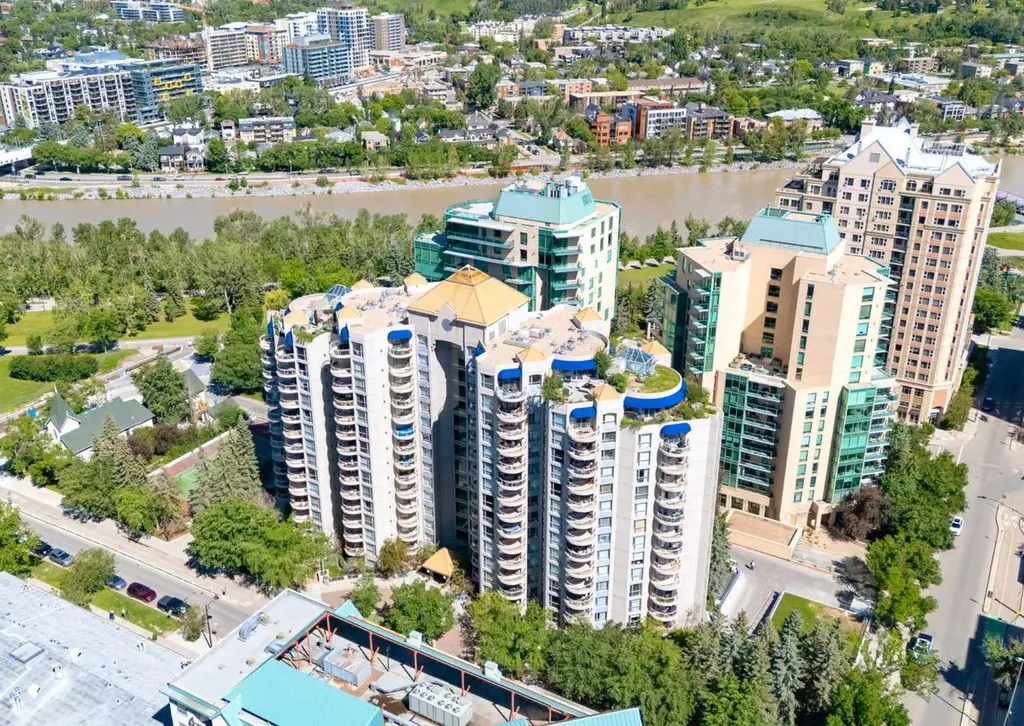 804 3 Avenue SW Calgary AB T2P 0G9