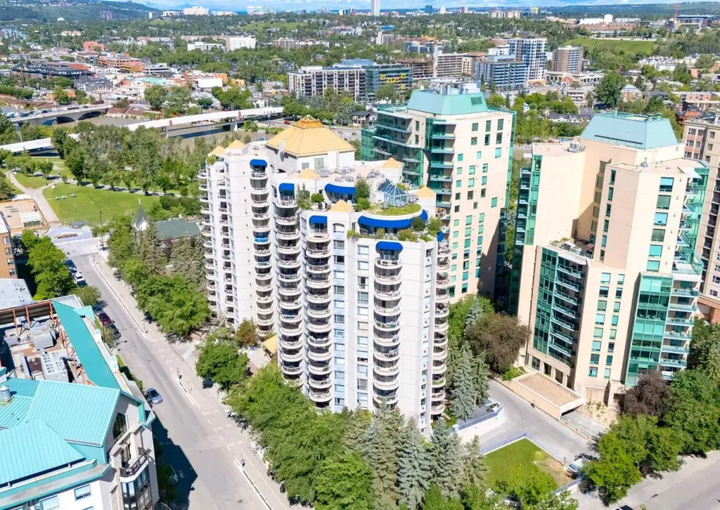 804 3 Avenue SW Calgary AB T2P 0G9