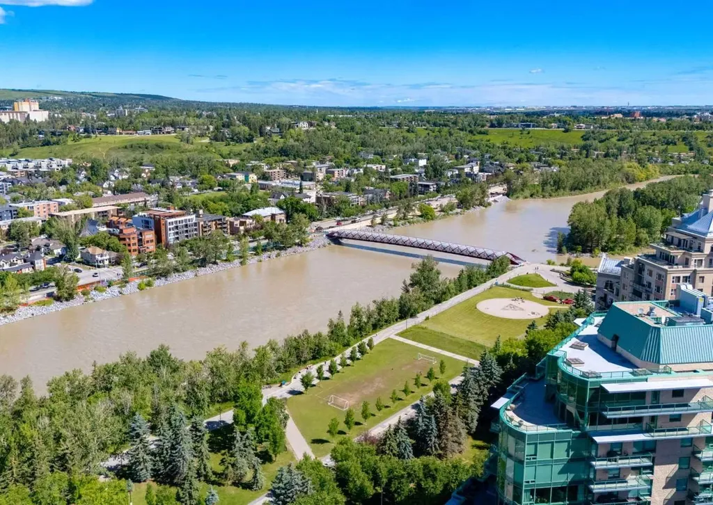 804 3 Avenue SW Calgary AB T2P 0G9