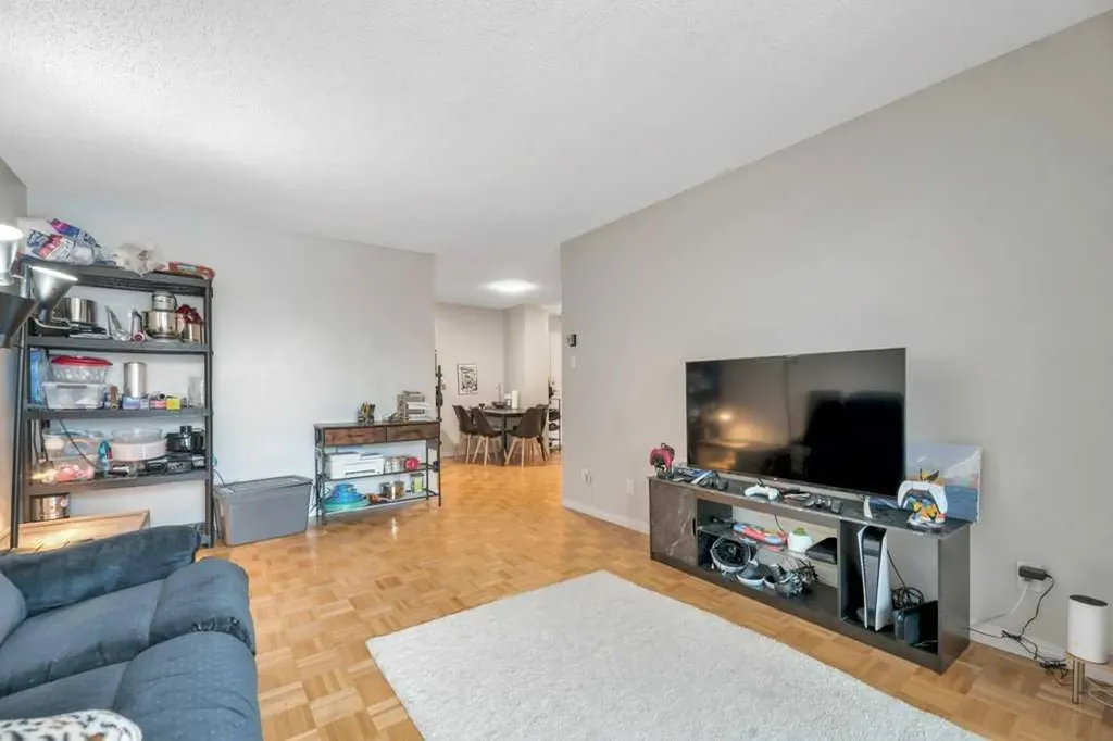 924 14 Avenue SW Calgary AB T2R 0N7