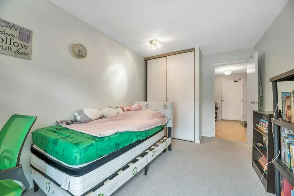 924 14 Avenue SW Calgary AB T2R 0N7