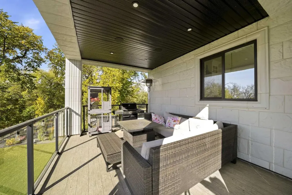 25 Garrison Place Red Deer AB T4P 0P5