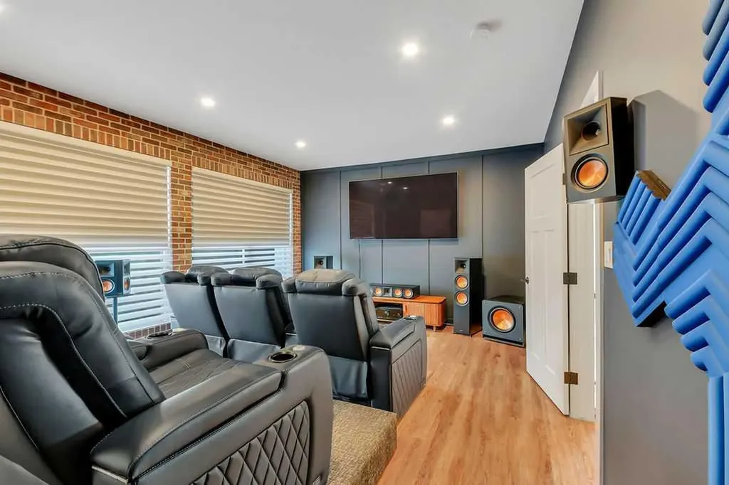 25 Garrison Place Red Deer AB T4P 0P5