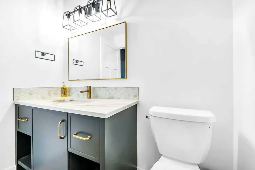 25 Garrison Place Red Deer AB T4P 0P5